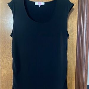 Classic Black Sleeveless Tank Top with Ribbed Texture